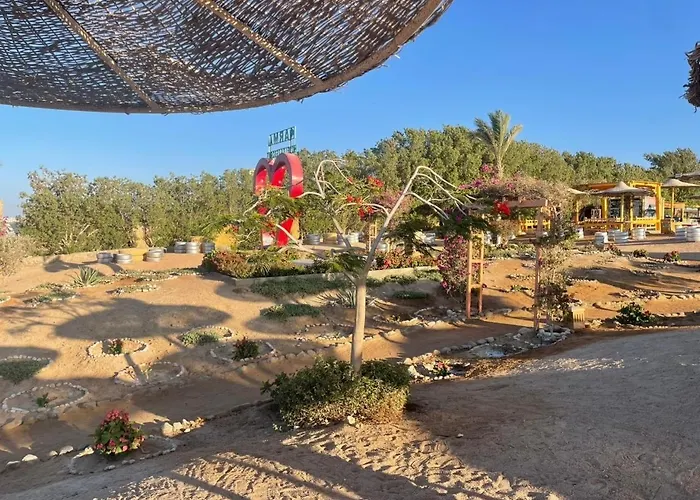 Family-friendly Studio, And Pools Access